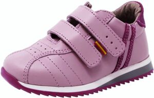 best shoes for pigeon toed child