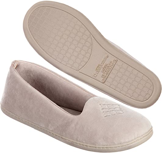 comfortable shoes for older women